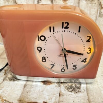 Vintage Moonbeam Clock
